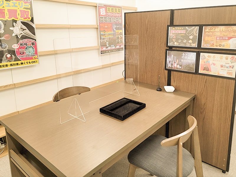 川越店内観1